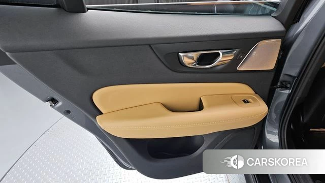 Volvo V60 Cross-Country 2nd Generation id 4604864 из Кореи 17