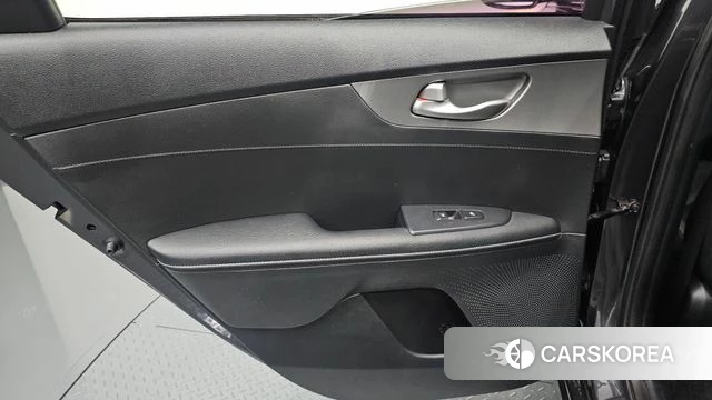 Kia Come New K3 id 4496672 из Кореи 17