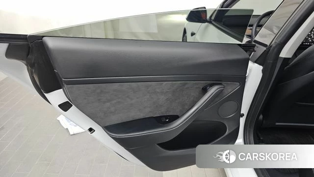 Tesla Model 3 id 4665999 из Кореи 17
