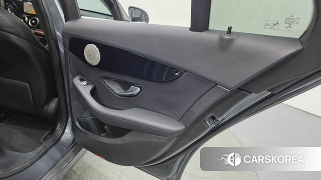Mercedes-Benz C-Class W205 id 4285144 из Кореи 17