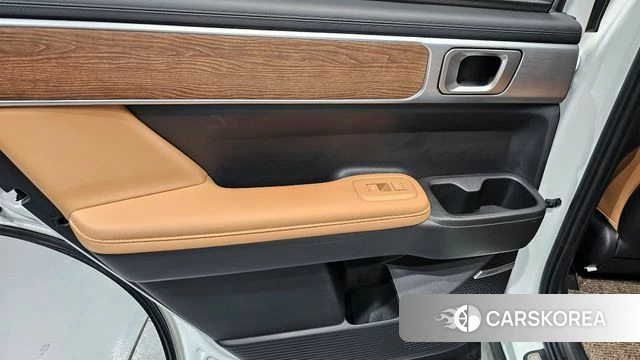 Hyundai Santa Fe (MX5) id 4201299 из Кореи 17