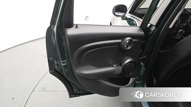 Mini Cooper id 4305245 из Кореи 17