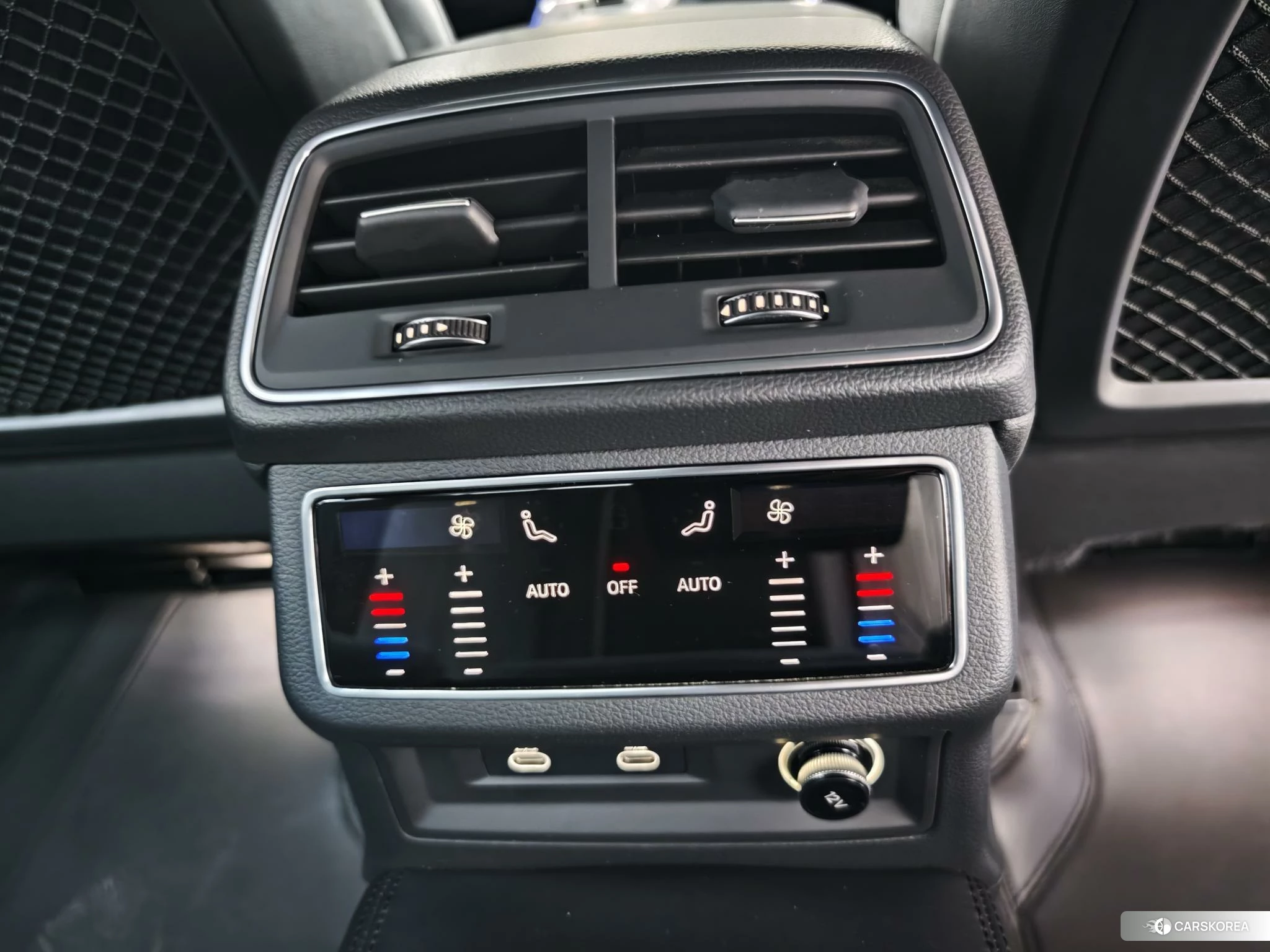 Audi A6L id 4467962 из Китая 17