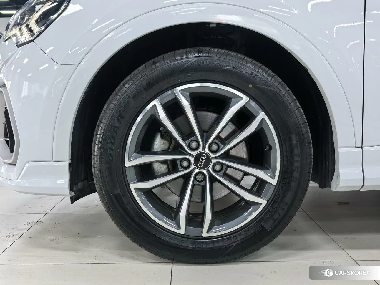 Audi Q3 id 4473605 из Китая 17