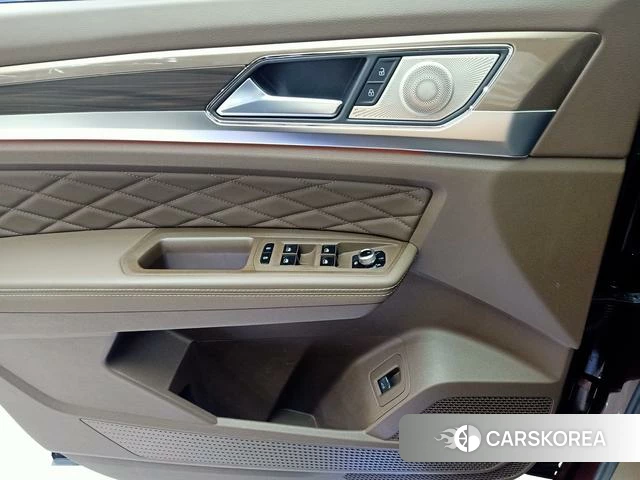 Volkswagen Weiran id 4320827 из Китая 17
