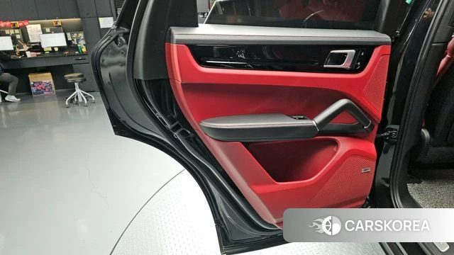 Porsche Cayenne (PO536) id 4294431 из Кореи 17