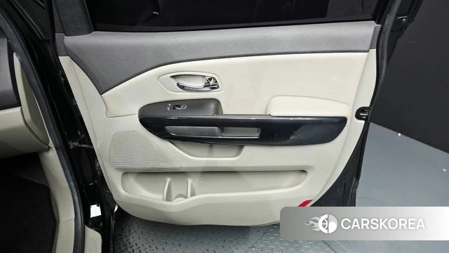 Kia All New Carnival id 4770861 из Кореи 17