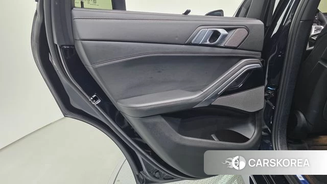 BMW X6 (G06) id 4279546 из Кореи 17