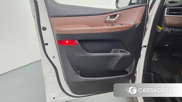 Hyundai The New Grand Starex id 4331169 из Кореи 17