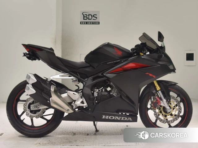 Проданный Honda CBR250RR 2017 из Японии