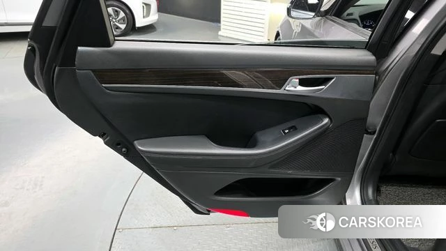 Genesis G80 id 4268963 из Кореи 17