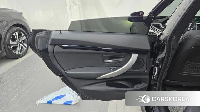 BMW 3 Series GT (F34) id 4683750 из Кореи 17