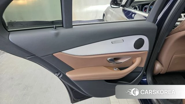 Mercedes-Benz E-Class W213 id 4624947 из Кореи 17
