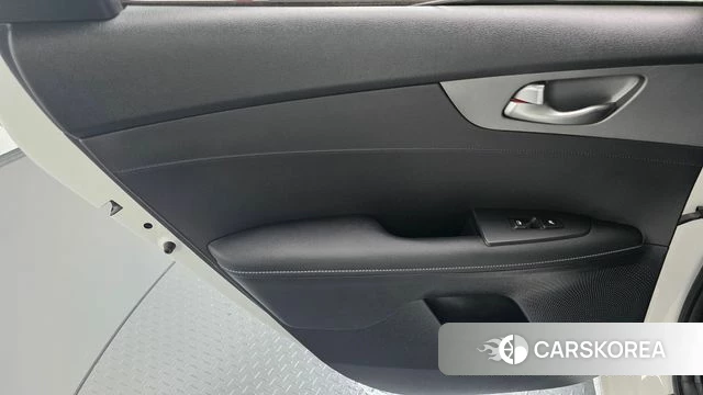Kia Come New K3 id 4693560 из Кореи 17