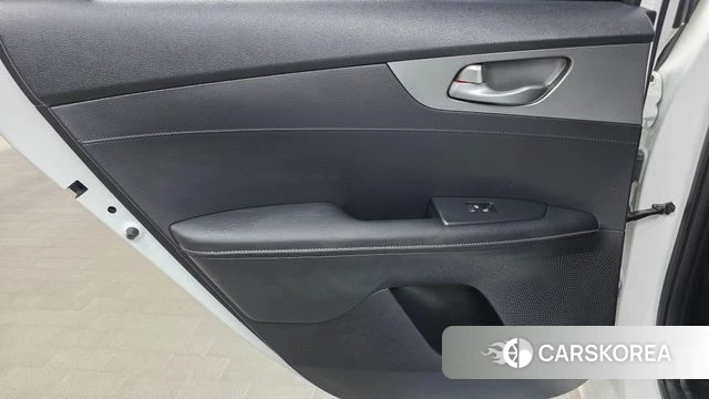Kia Come New K3 id 4873252 из Кореи 17