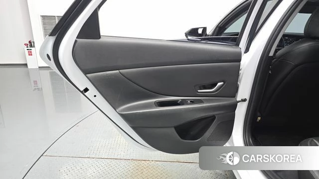 Hyundai Avante (CN7) id 4518965 из Кореи 17