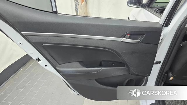 Hyundai The New Avante AD id 4543078 из Кореи 17
