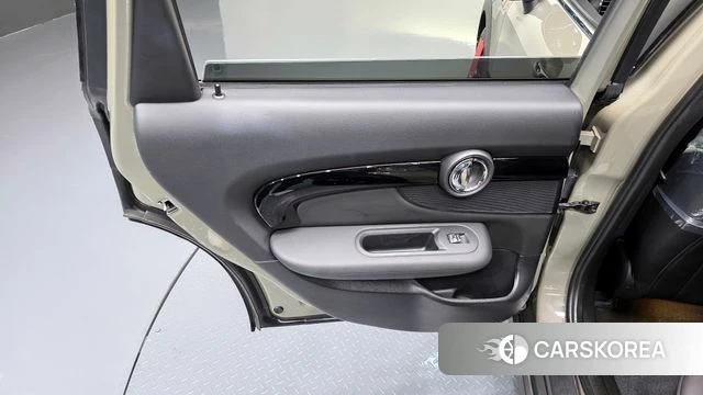 Mini Cooper Clubman id 4331359 из Кореи 17