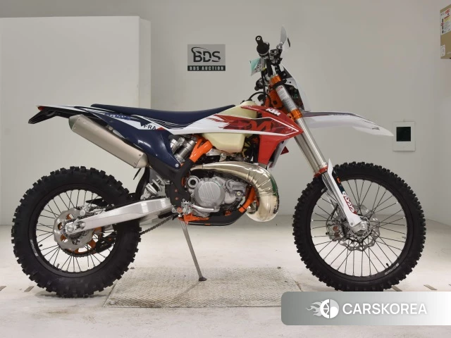 Проданный KTM 250 EXC-F SIX DAYS 2023 из Японии