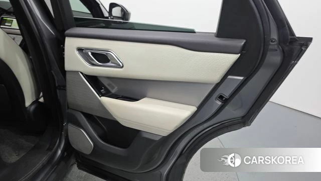 Land Rover Range Rover Velar id 4563394 из Кореи 17