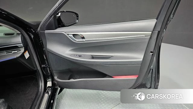 Hyundai The New Grandeur IG Hybrid id 4481236 из Кореи 17