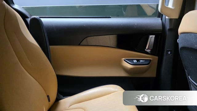 Kia Carnival 4th generation id 4231617 из Кореи 17