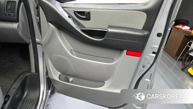 Hyundai The New Grand Starex id 4728052 из Кореи 17