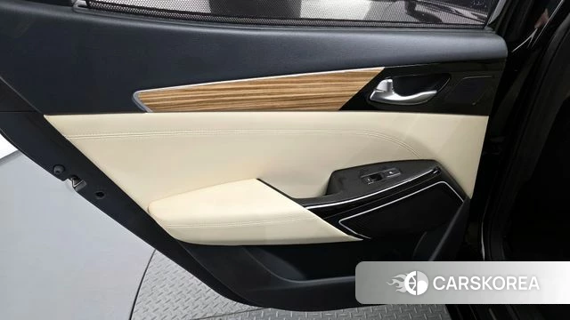Kia Come New K7 id 4318110 из Кореи 17