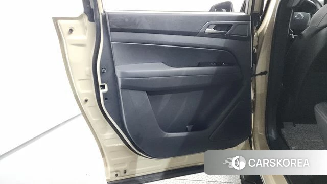 Ssangyong The New Rexton Sports Cannes id 4381845 из Кореи 17