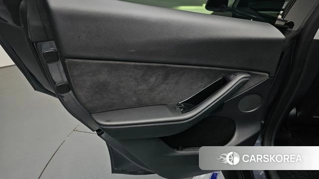 Tesla Model Y id 4516598 из Кореи 17