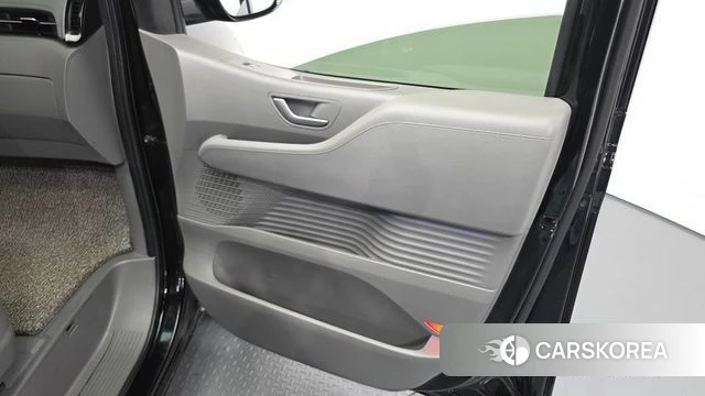 Hyundai Staria id 4872333 из Кореи 17