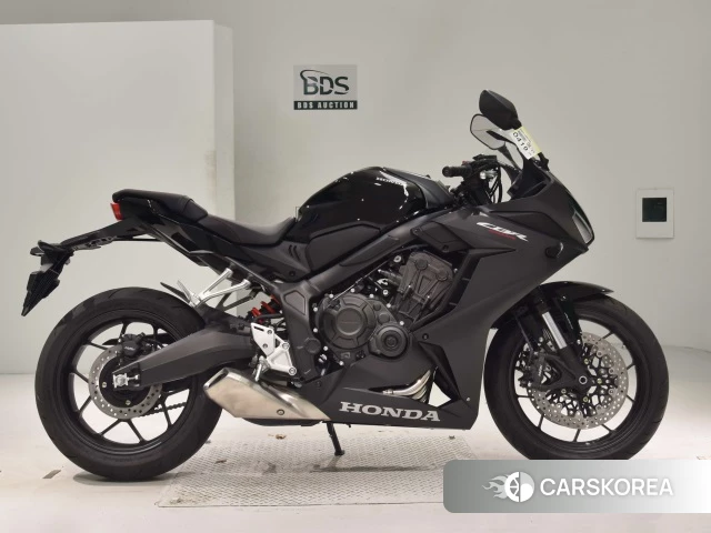 Проданный Honda CBR650R 2024 из Японии