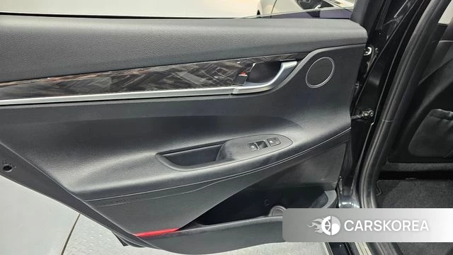 Hyundai Grandeur IG id 4424827 из Кореи 17