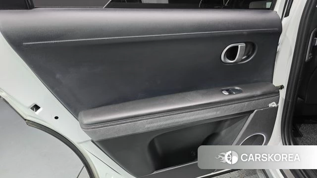 Hyundai Ionic 5 id 4231050 из Кореи 17