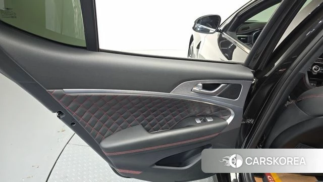 Genesis G70 id 4587168 из Кореи 17