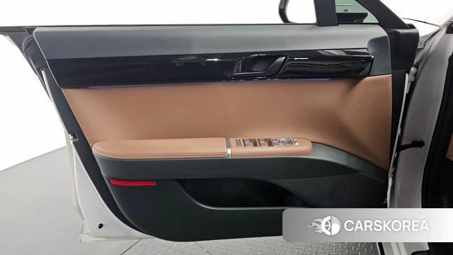 Hyundai Grandeur Hybrid (GN7) id 4613117 из Кореи 17