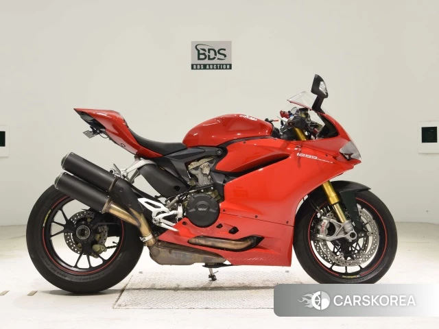 Проданный Ducati 1299 PANIGALE S 2015 из Японии