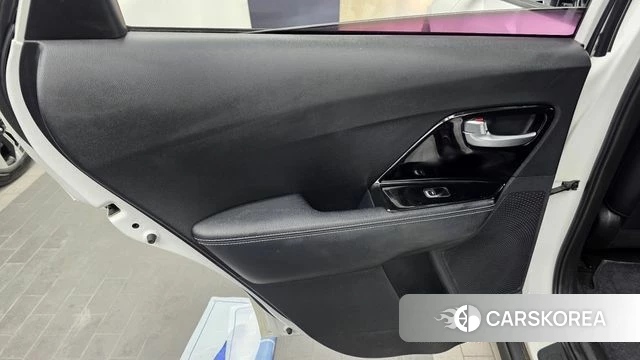 Kia Niro EV id 4780473 из Кореи 17