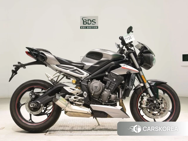Проданный Triumph STREET TRIPLE 765 RS 2018 из Японии