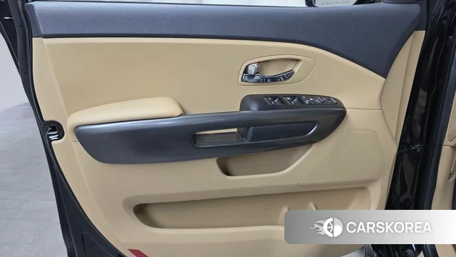 Kia The New Carnival id 4836908 из Кореи 17