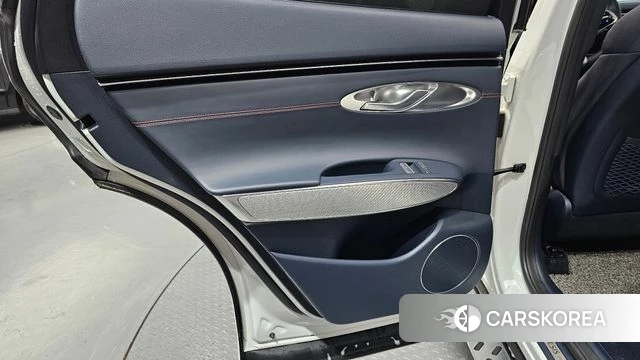 Genesis GV70 id 4433862 из Кореи 17
