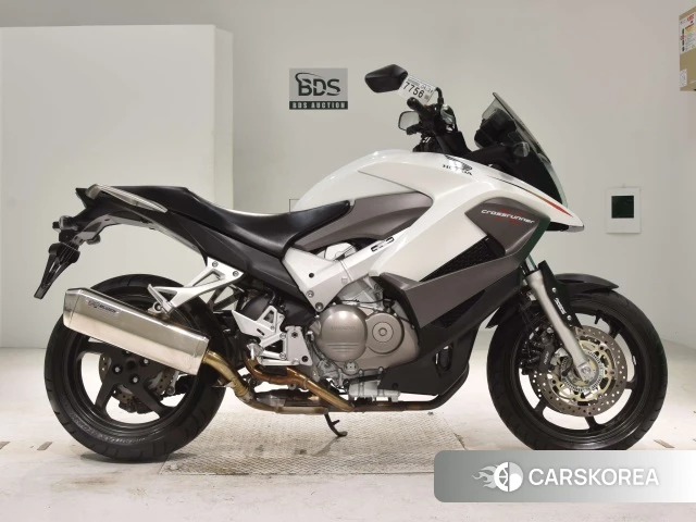 Проданный Honda VFR800X 2011 из Японии
