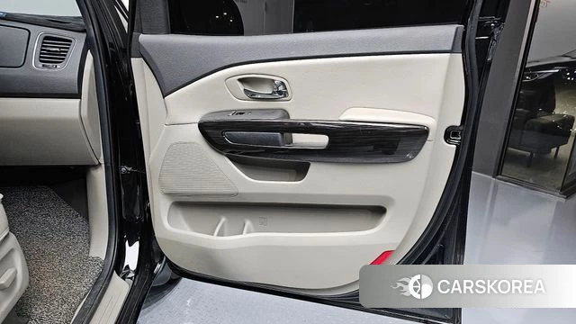 Kia The New Carnival id 4331076 из Кореи 17