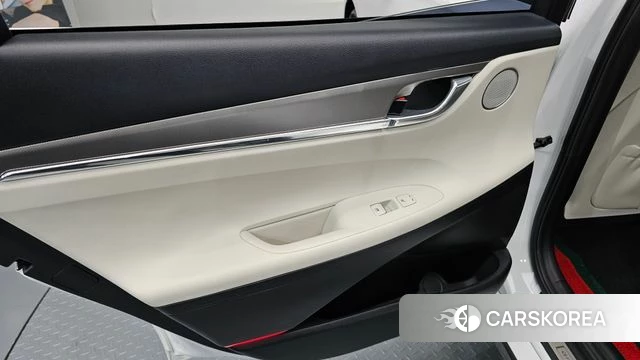 Hyundai The New Grandeur IG Hybrid id 4619223 из Кореи 17