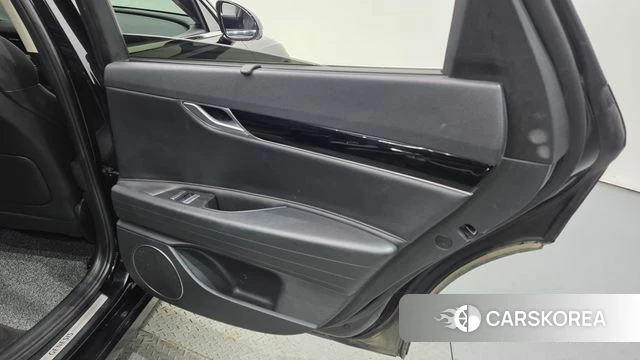 Genesis G80 (RG3) id 4283616 из Кореи 17