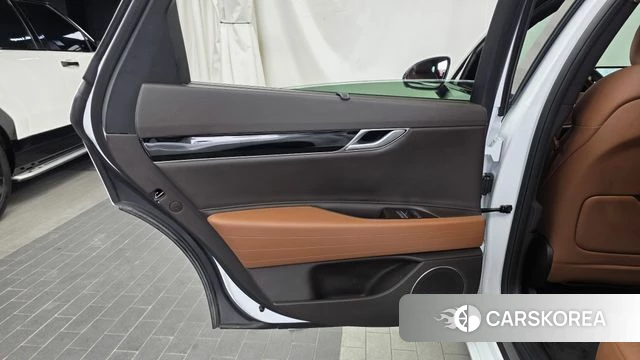 Genesis G80 (RG3) id 4506224 из Кореи 17