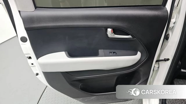Kia The New Kia Ray id 4792772 из Кореи 17