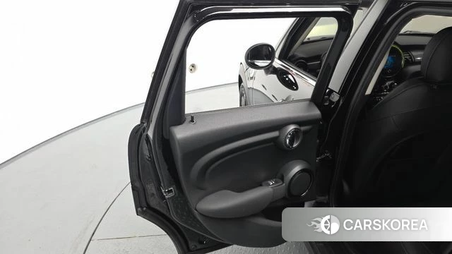 Mini Cooper id 4703036 из Кореи 17