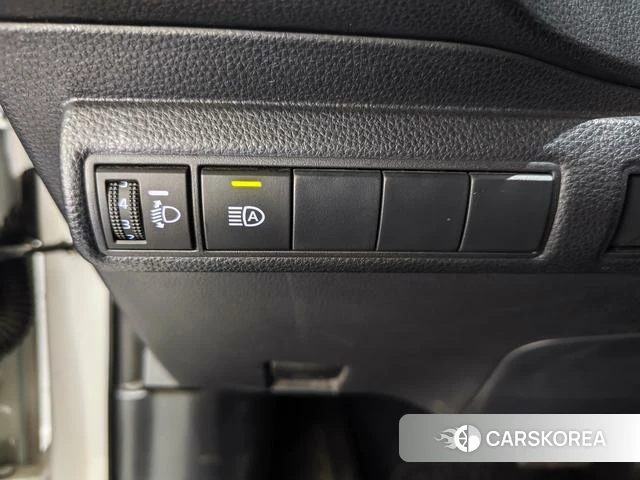 Toyota Corolla id 4220562 из Китая 17
