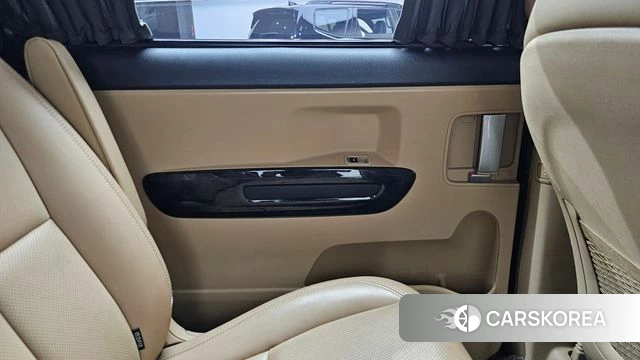 Kia The New Carnival id 4465260 из Кореи 17